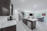 2901 Boxwood Circle - Photo 21