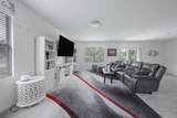 2901 Boxwood Circle - Photo 25