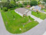 2901 Boxwood Circle - Photo 42