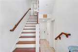 305 Mallory Cir - Photo 10