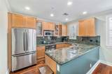 305 Mallory Cir - Photo 16