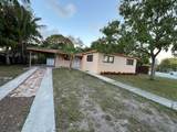 285 43rd St - Photo 2