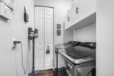 2404 Venetian Way - Photo 23