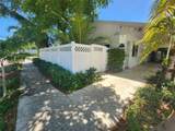 1099 32nd St - Photo 11
