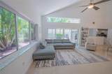 1135 Lake St - Photo 6