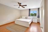 1492 Zenith Way - Photo 36