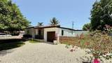 6820 32nd St - Photo 4