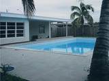 236 56th St - Photo 2