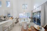 533 Bedford Ave - Photo 14