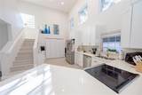 533 Bedford Ave - Photo 2