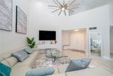 533 Bedford Ave - Photo 22