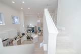533 Bedford Ave - Photo 29