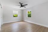 860 34th St - Photo 20