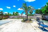 907 Bloxham Street - Photo 15