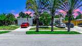 907 Bloxham Street - Photo 2