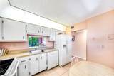 2860 Somerset Dr - Photo 10