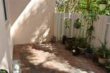 7735 Yardley Dr - Photo 4