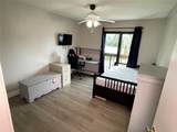 4000 Del Rio Way - Photo 16
