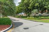 9500 Hollybrook Lake Dr - Photo 56