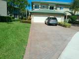 7952 Exeter Cir - Photo 1
