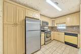8980 Hollybrook Blvd - Photo 10