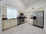 5800 Coach House Cir - Photo 9