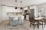 104 Windsor - Photo 5
