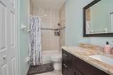 8805 Isles Cir - Photo 18