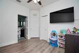 8805 Isles Cir - Photo 21