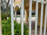 960 Pipers Cay Dr - Photo 23