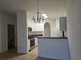 960 Pipers Cay Dr - Photo 4