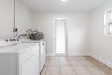 300 43rd St - Photo 19