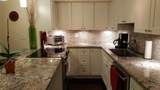 905 28th St - Photo 3