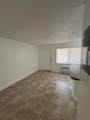 925 17th Ave - Photo 5