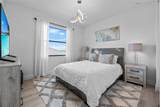 7151 Villamar Way - Photo 32