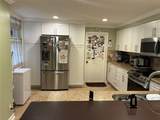 1552 Barcelona Way - Photo 3