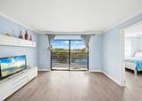 10466 Sunrise Lakes Boulevard - Photo 17