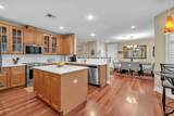 806 16th Avenue - Photo 4