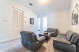 2514 Venetian Court - Photo 14