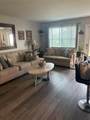 211 N Oakridge - Photo 15