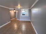 118 Lake Emerald Drive - Photo 3