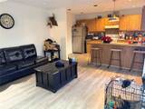 8208 23 - Photo 2