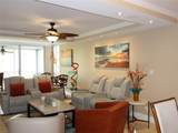 625 Oaks Drive - Photo 3