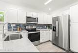 925 St. John Street - Photo 8