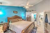 405 Maplewood Drive - Photo 17