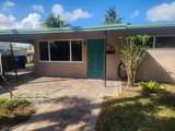 1261 2 Street - Photo 3