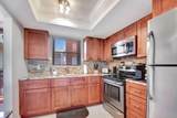 2561 Boundbrook Boulevard - Photo 17