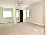 6410 Royal Manor Circle - Photo 20