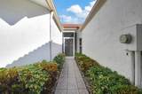 6061 Lake Hibiscus Drive - Photo 3