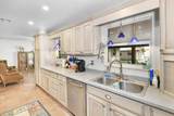 220 Emerald Avenue - Photo 33